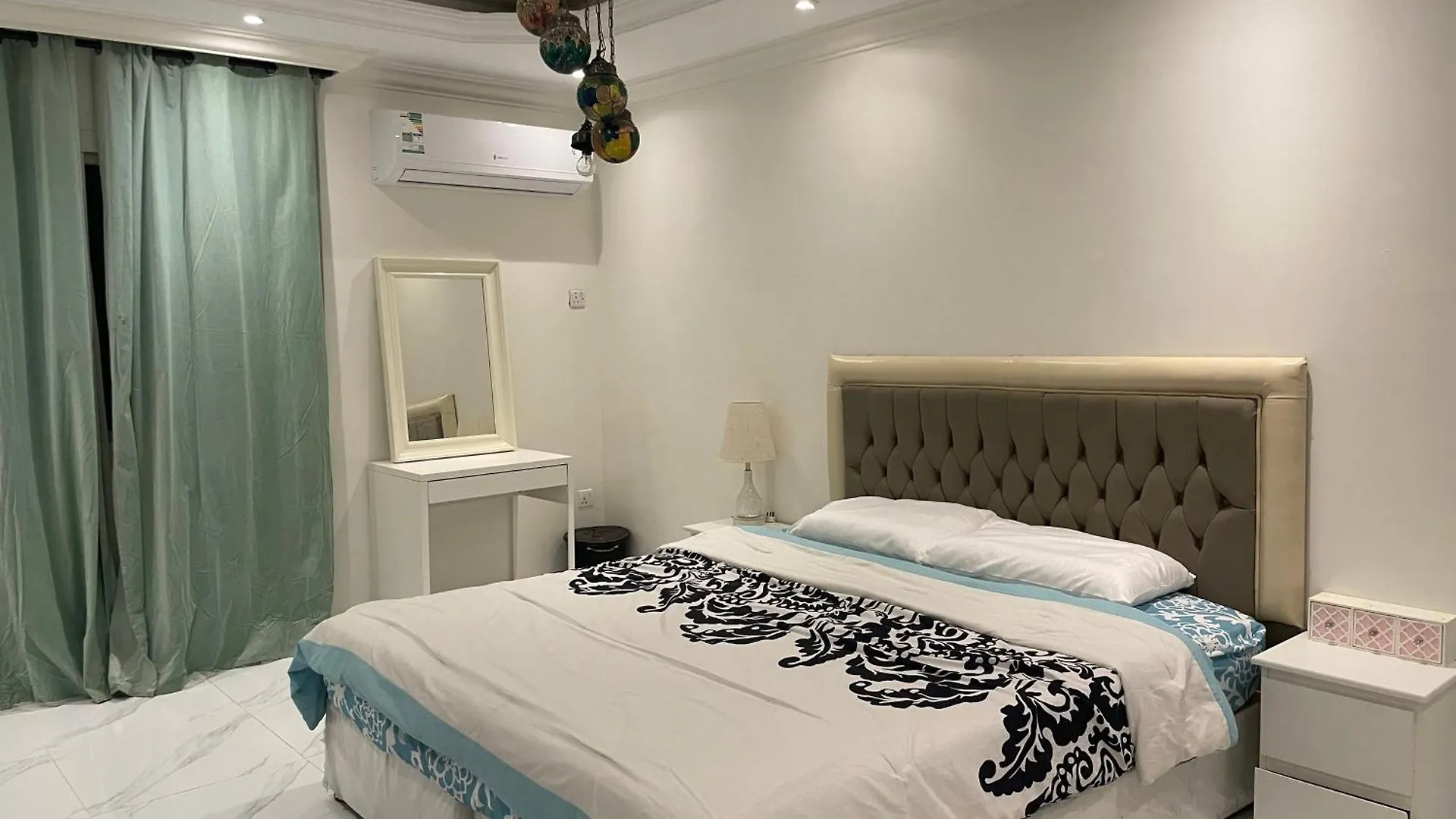 Three Bedroom Apartment In Al Salamah Mecca